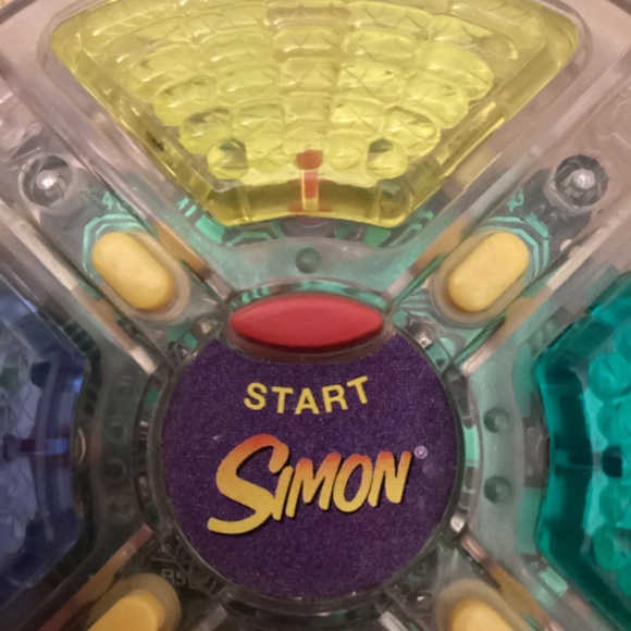 Vintage Clear Mini Hasbro Simon Says Handheld Electronic Memory Game 1998 BR4 - Picture 4 of 7
